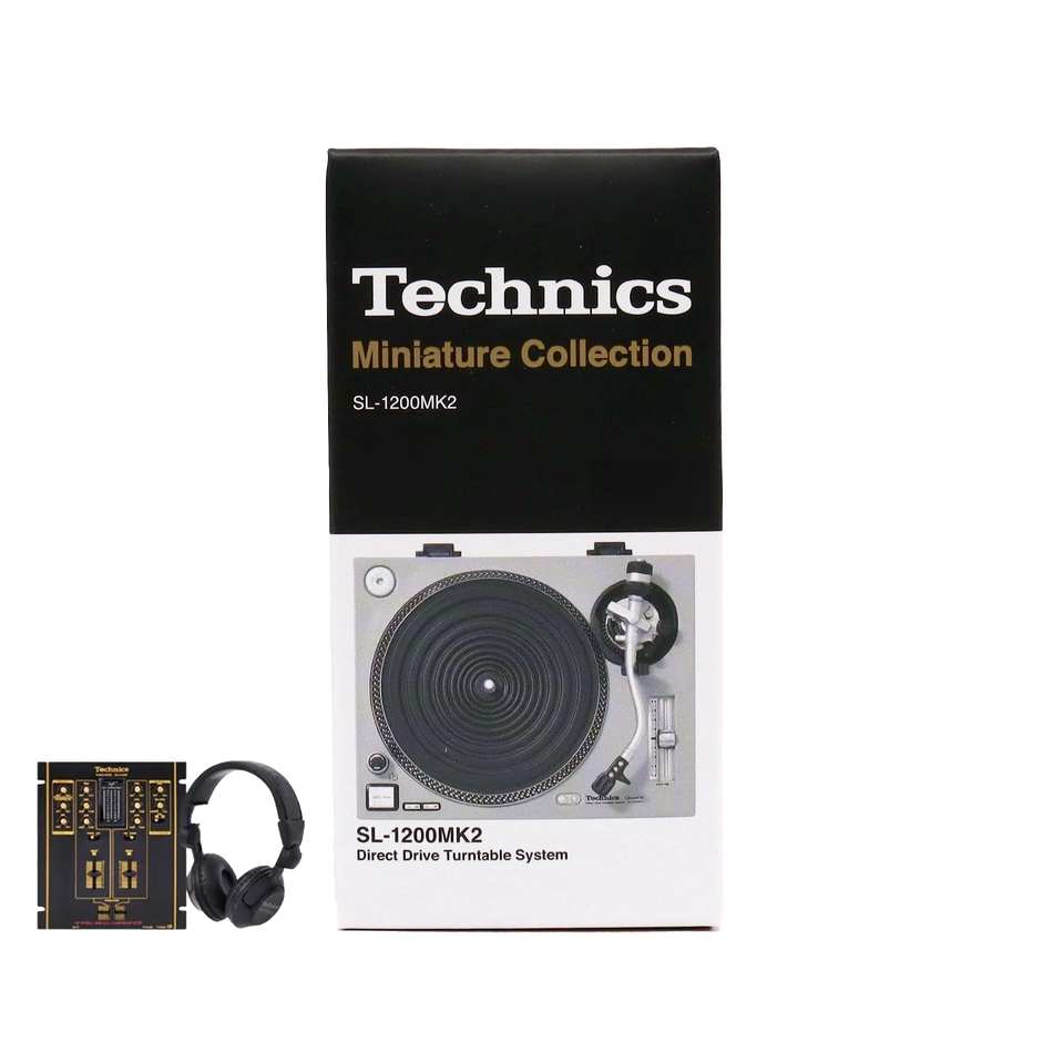 2x Technics SL1200 mk2 turntables + battlemixer + headphone miniature DJ Set